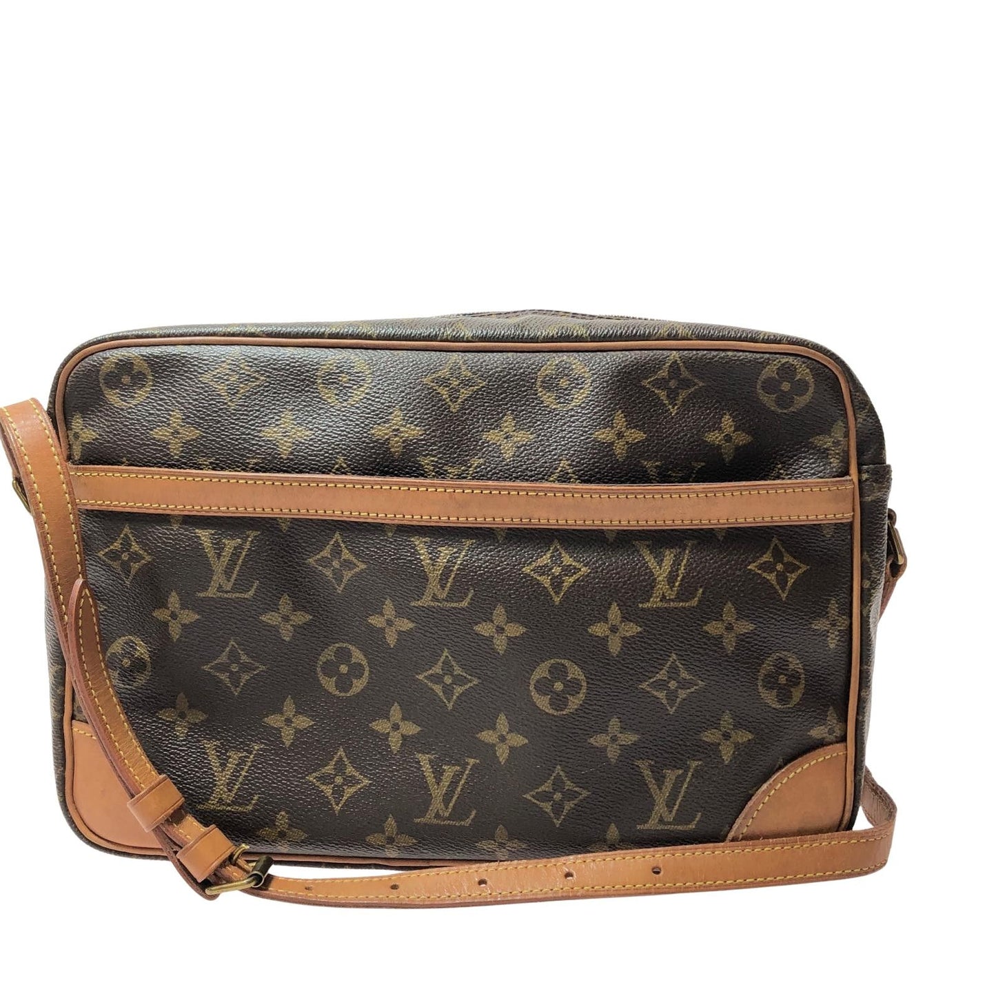 Louis Vuitton Unisex Shoulder Bag Monogram Trocadero 30 Pocket Inside