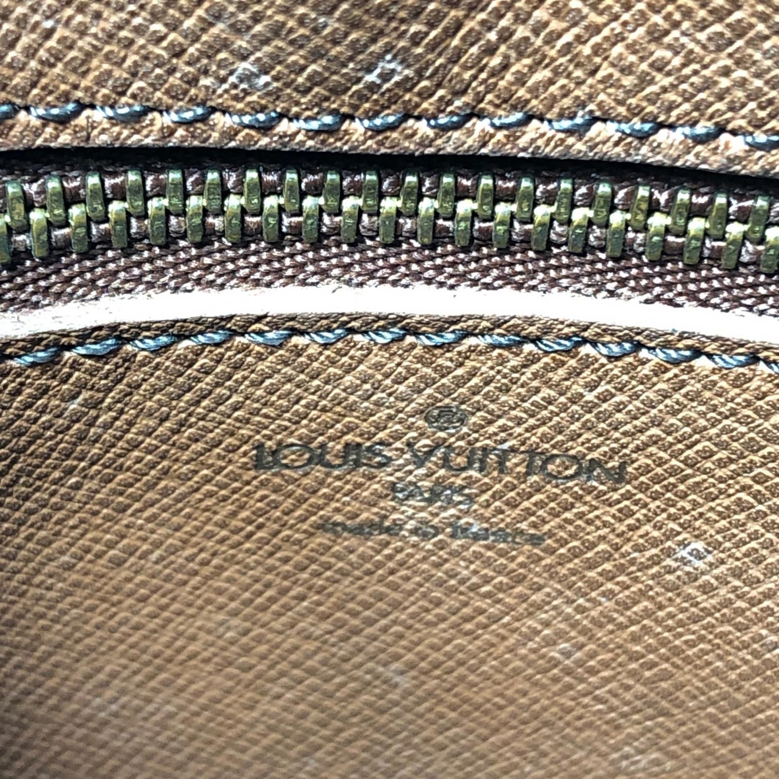 Louis Vuitton Unisex Shoulder Bag Monogram Trocadero 30 Pocket Inside