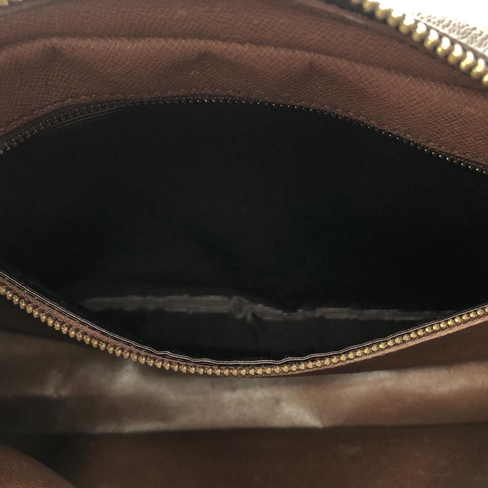 Louis Vuitton Unisex Shoulder Bag Monogram Trocadero 30 Pocket Inside