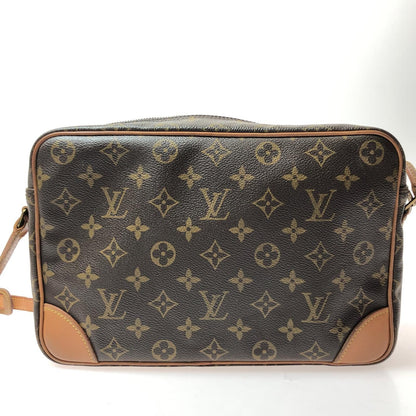 Louis Vuitton Unisex Shoulder Bag Monogram Trocadero 30 Pocket Inside