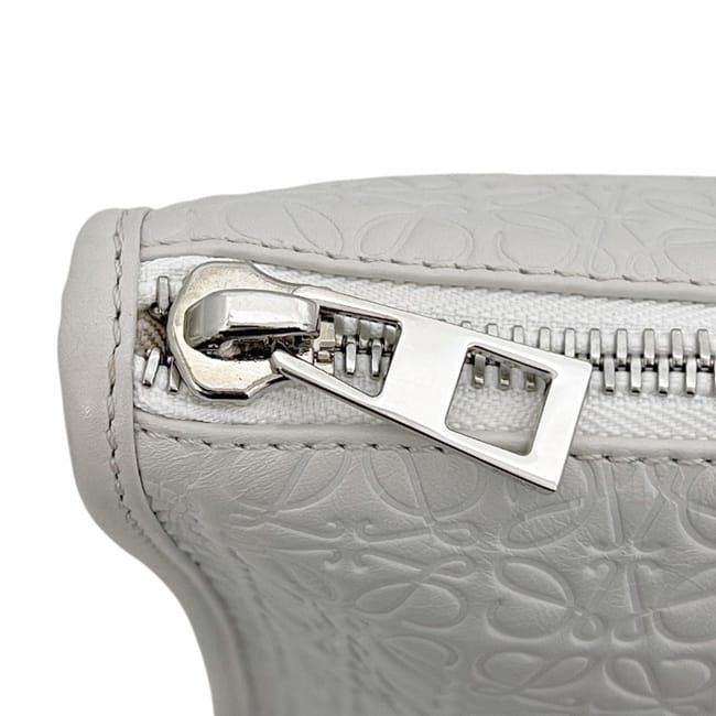 Loewe Business Bag White Repeat Anagram 358.23l18