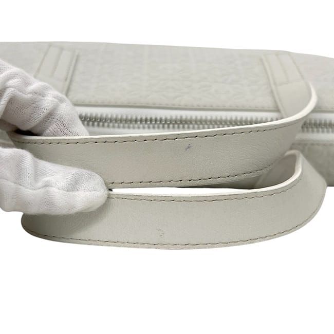 Loewe Business Bag White Repeat Anagram 358.23l18