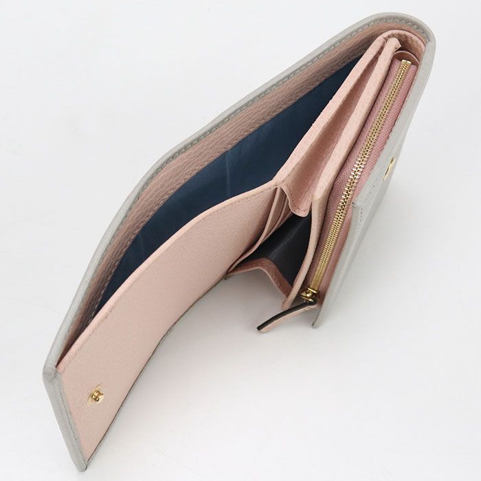 Gucci Medium Wallet GG Marmont 598587 Bifold Wallet Leather Women