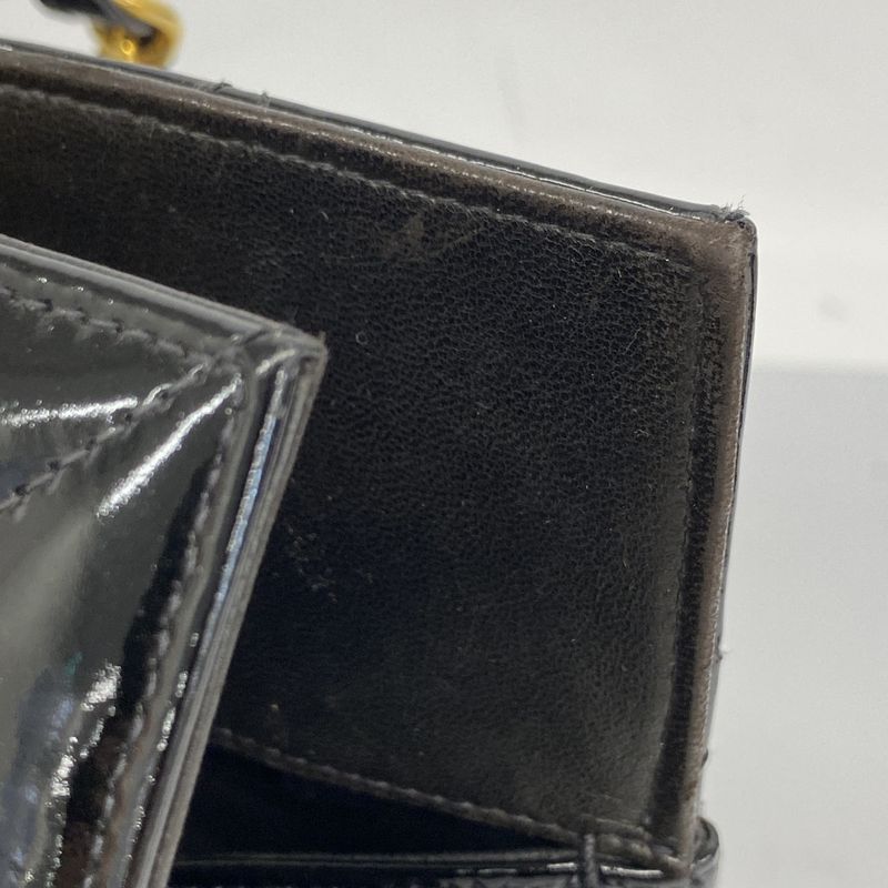 Chanel Tote Bag Matelasse Chain Patent Leather Black Gold Hardware Women's