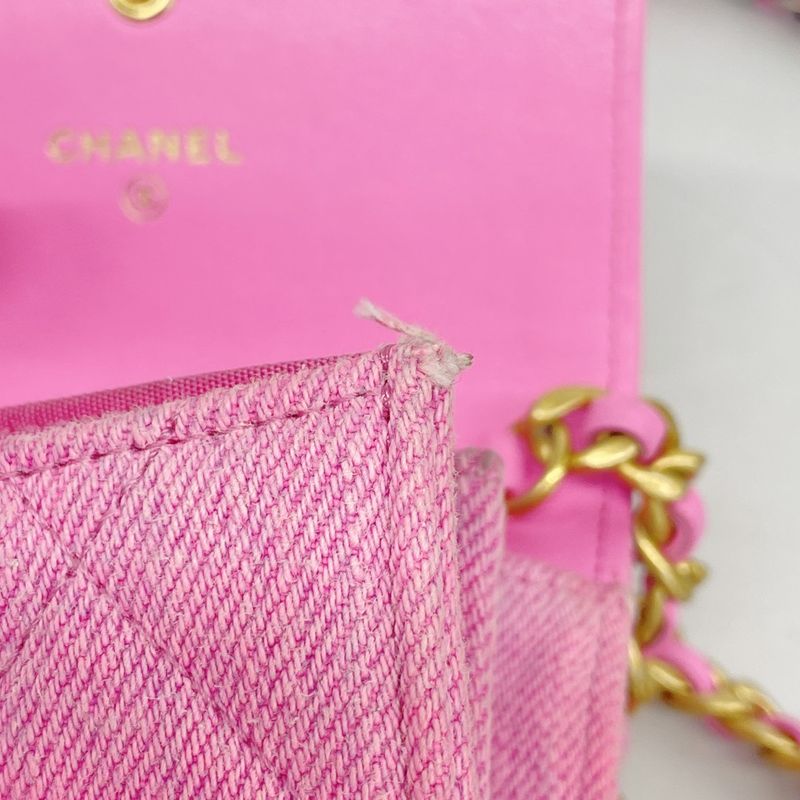 Chanel Shoulder Wallet Chanel 19 Denim Pink Gold/silver Hardware Women