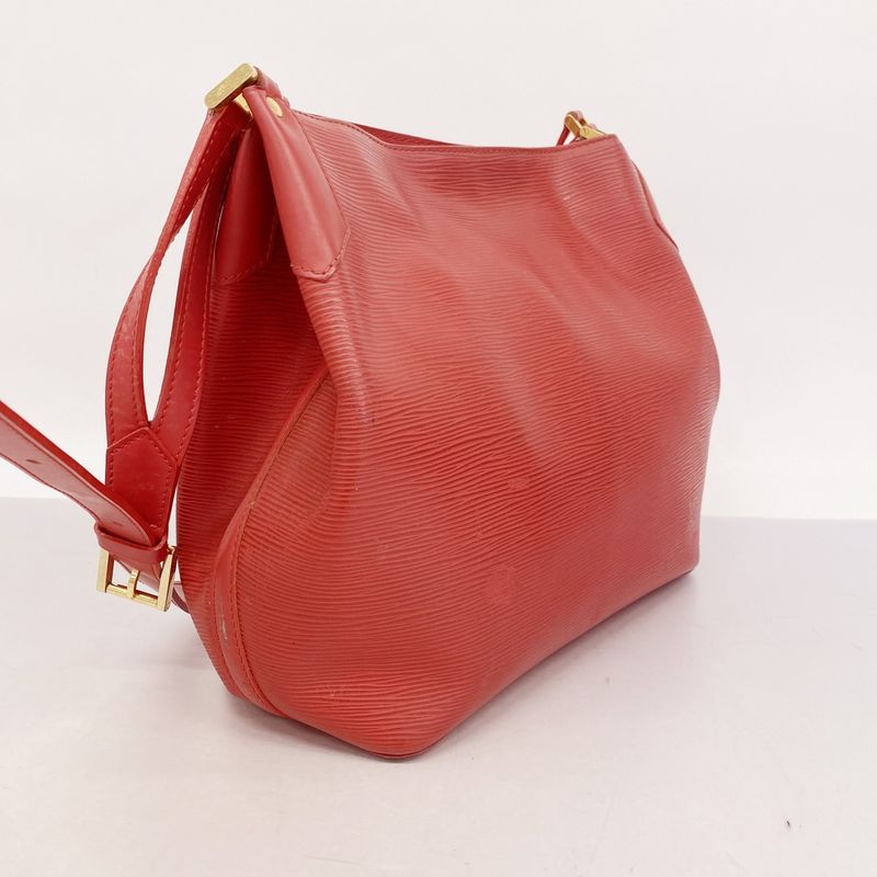 Louis Vuitton Epi Mandara Shoulder Bag M5889e Rouge Women's