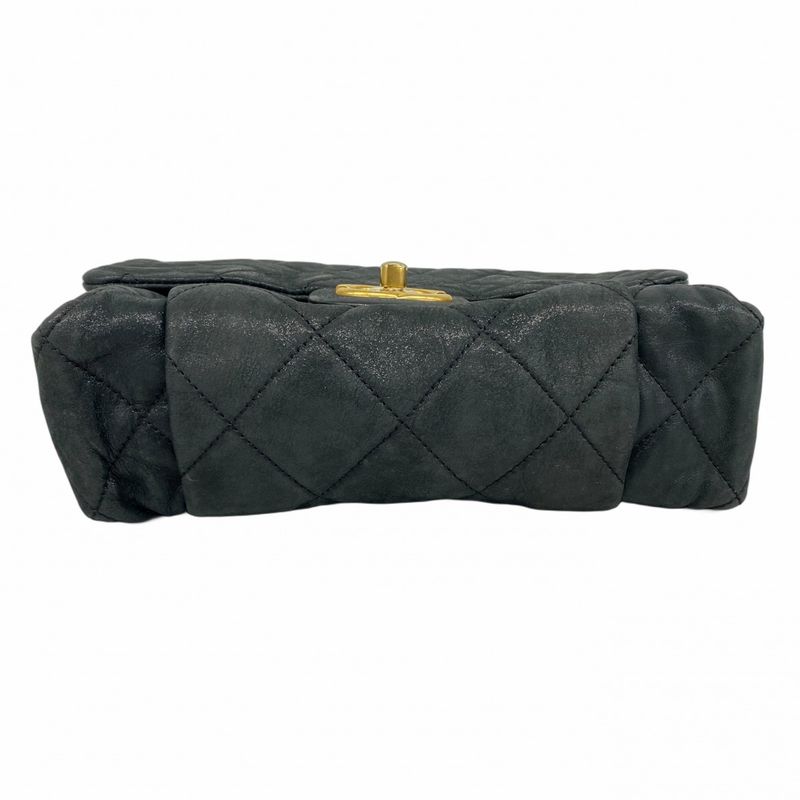 Chanel Shoulder Bag Matelasse Leather Black Gold Hardware Women