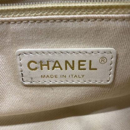 Chanel Shoulder Bag Matelasse Leather Black Gold Hardware Women