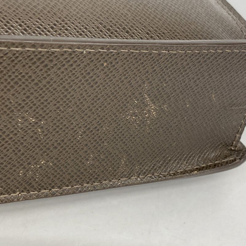 Louis Vuitton Clutch Bag Taiga Bellaire M32598 Grizzly Men's