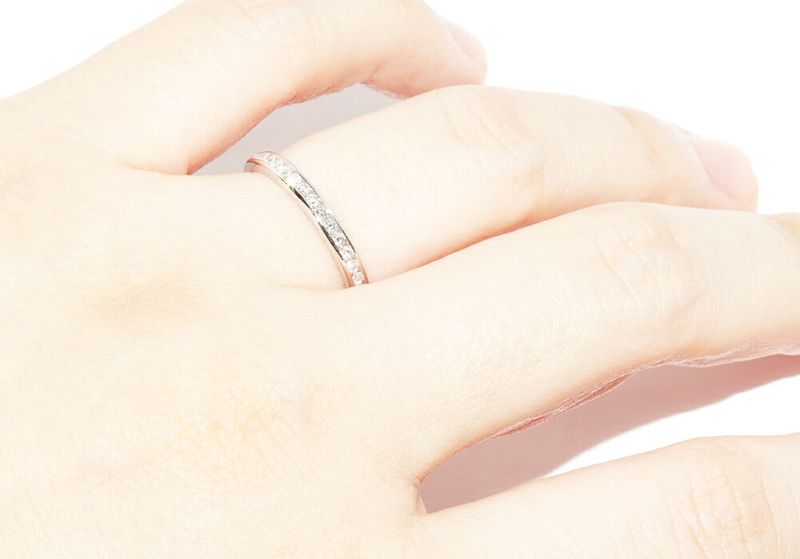 Tiffany & Co Pt950 Ring With 17 Diamonds (017ct) Half Circle Channel Setting