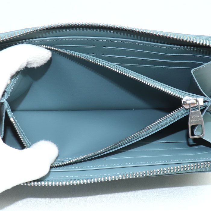 Louis Vuitton Zippy Wallet Horizontal Long Wallet Round Zipper Taurillon