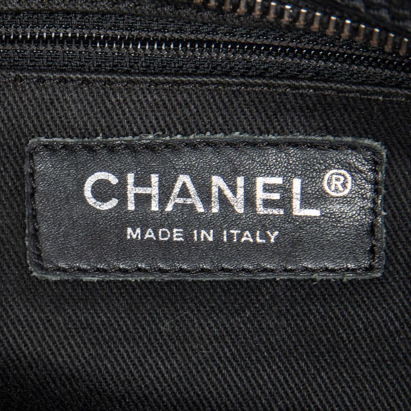 Chanel Small Diamond Stitch Tote Black Matelasse Diamond Stitch Leather A