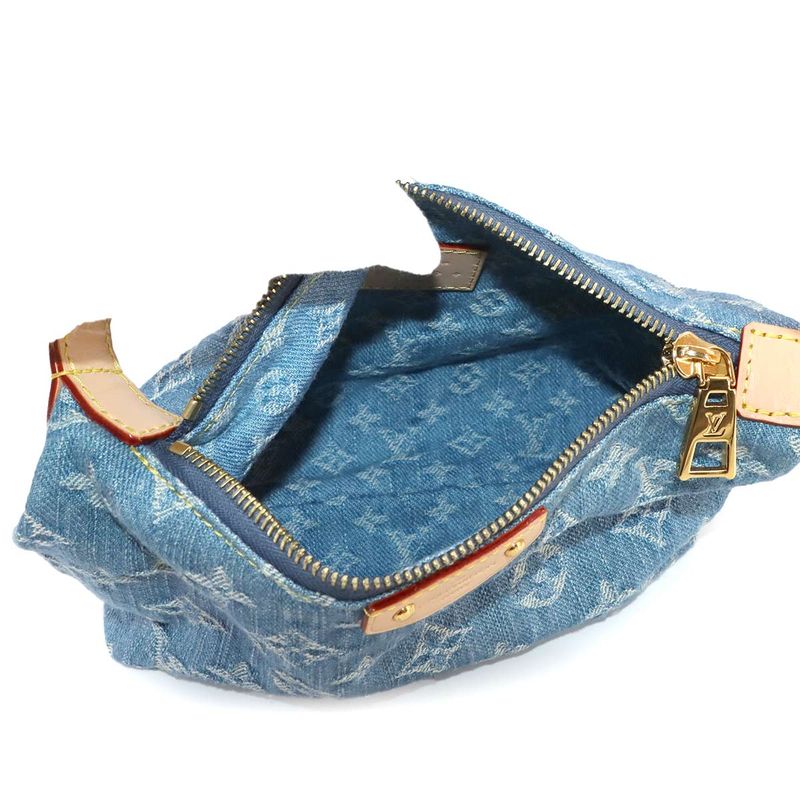 Louis Vuitton Monogram Denim Pochette Hills Hand Bag Blue M82949 90298817