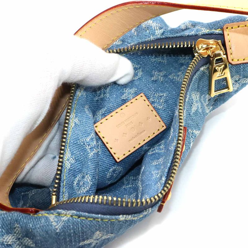 Louis Vuitton Monogram Denim Pochette Hills Hand Bag Blue M82949 90298817