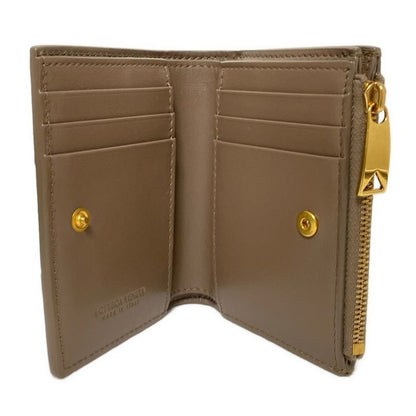 Bottega Veneta Bifold Wallet Cassette Maxi Intrecciato Brown Leather