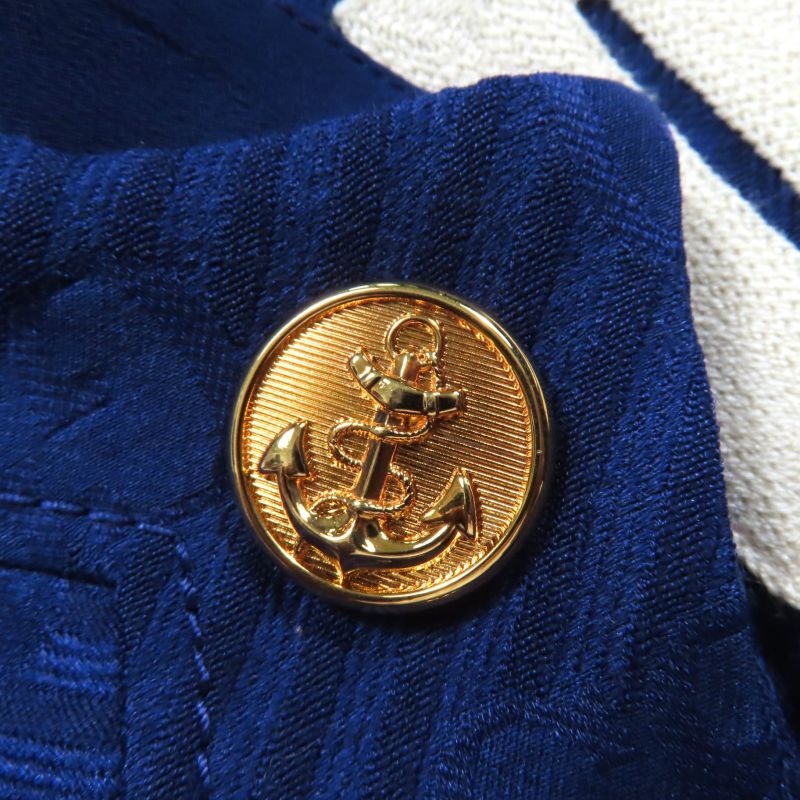 Gucci 610872 Silk Blend GG Pattern With Anchor Buttons Back Design Short