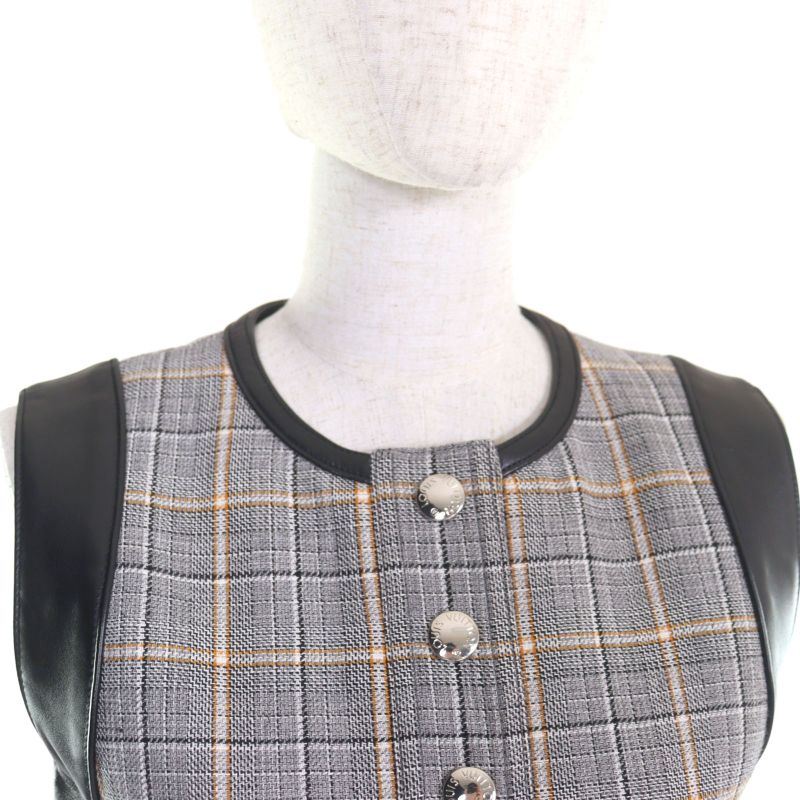Louis Vuitton 2023 Fpdr64 Wool Logo Button LV Logo Tweed Leather Switched Dress