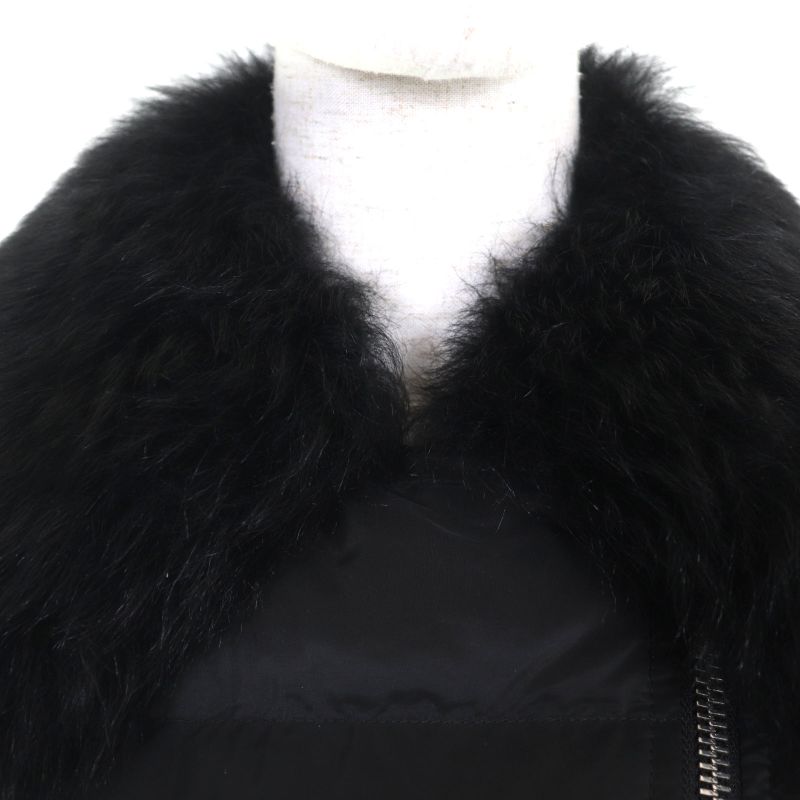 Prada 2020 29y510 Collar Lamb Fur With Triangle Logo Plate Short Length Down