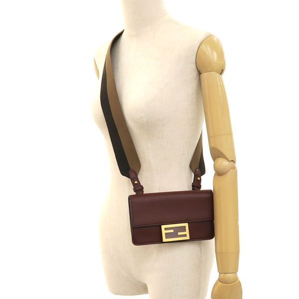 Fendi Flat Baguette 8bs039aa1wf1a15 [ranked A