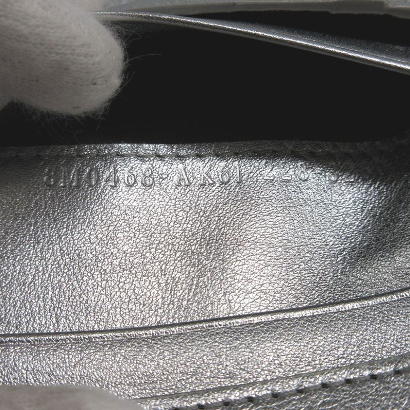 Fendi Compact Wallet 8m0468 Leather Silver Bifold Wallet Purse 0162 Fendi