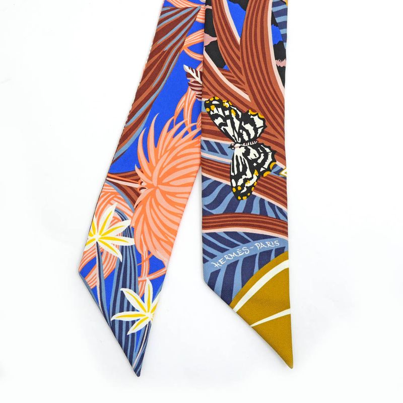 Hermes Twili-jaga-quetzal Multicolor-blue-orange Black Silk Scarf