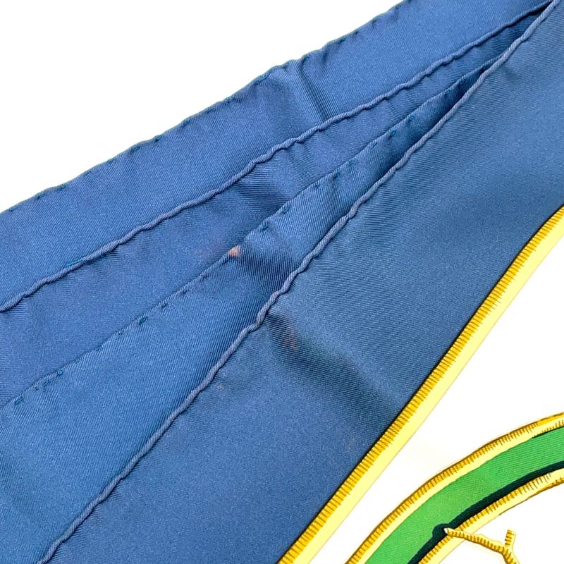 Hermes Carré 90 Caribe Bird Silk Off-white And Navy Scarf