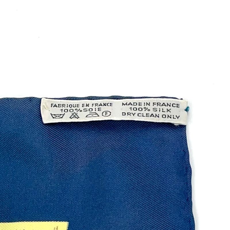 Hermes Carré 90 Caribe Bird Silk Off-white And Navy Scarf