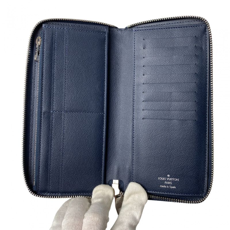 Louis Vuitton Men's Taiga Zippy Wallet Vertical Long Wallet M32837 Ca4178
