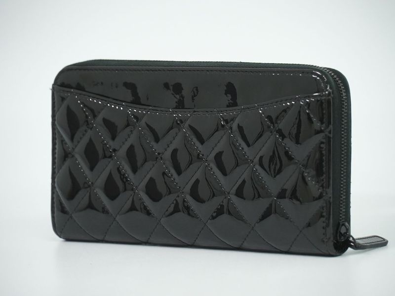 Authentic Chanel Coco Mark Matelasse Round Zipper Long Wallet Long Wallet