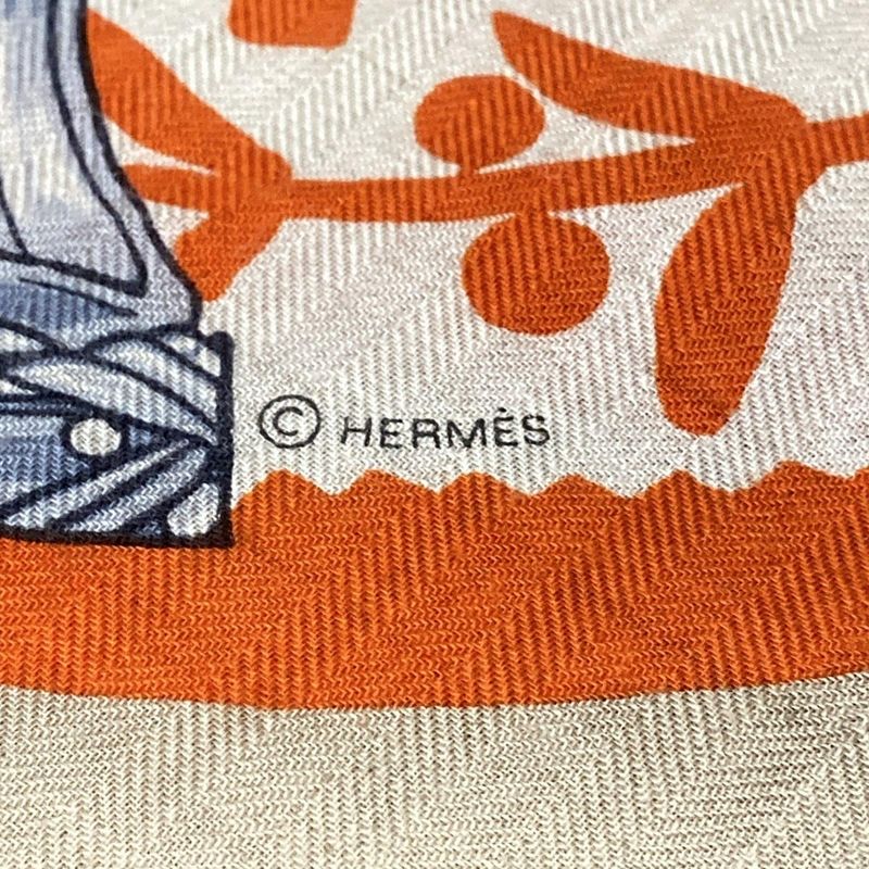 Hermes Stole (shawl) Triangle Géant Beige And Natural And Potiron Etriers Remix