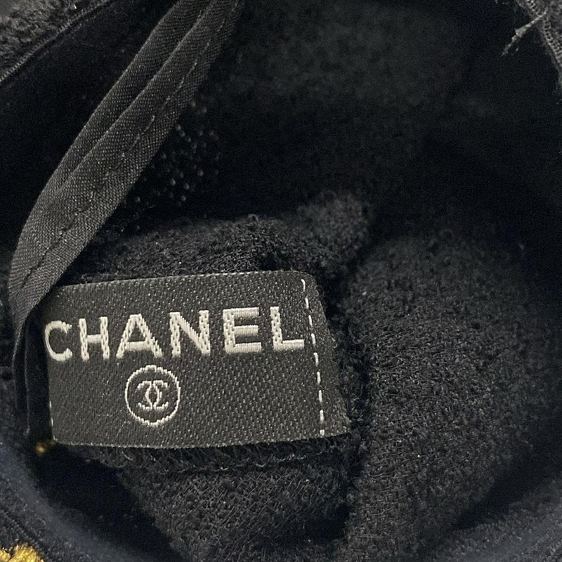 Chanel Gloves Women's Matelasse Pattern Black Arm Cabas