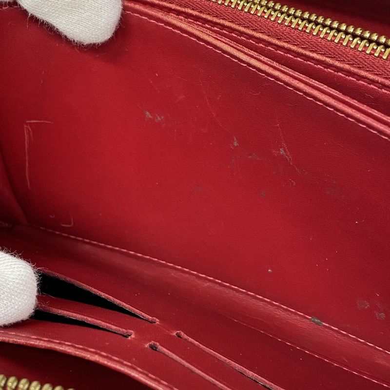 Louis Vuitton Vernis Zippy Wallet M91732 Rouge Grenadine Ladies