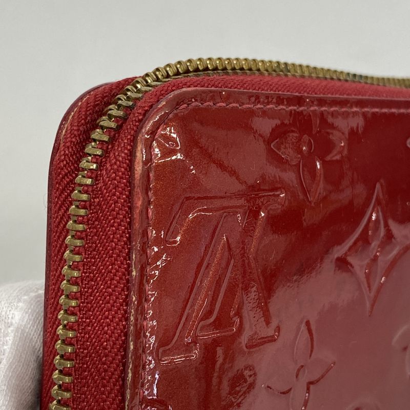 Louis Vuitton Vernis Zippy Wallet M91732 Rouge Grenadine Ladies