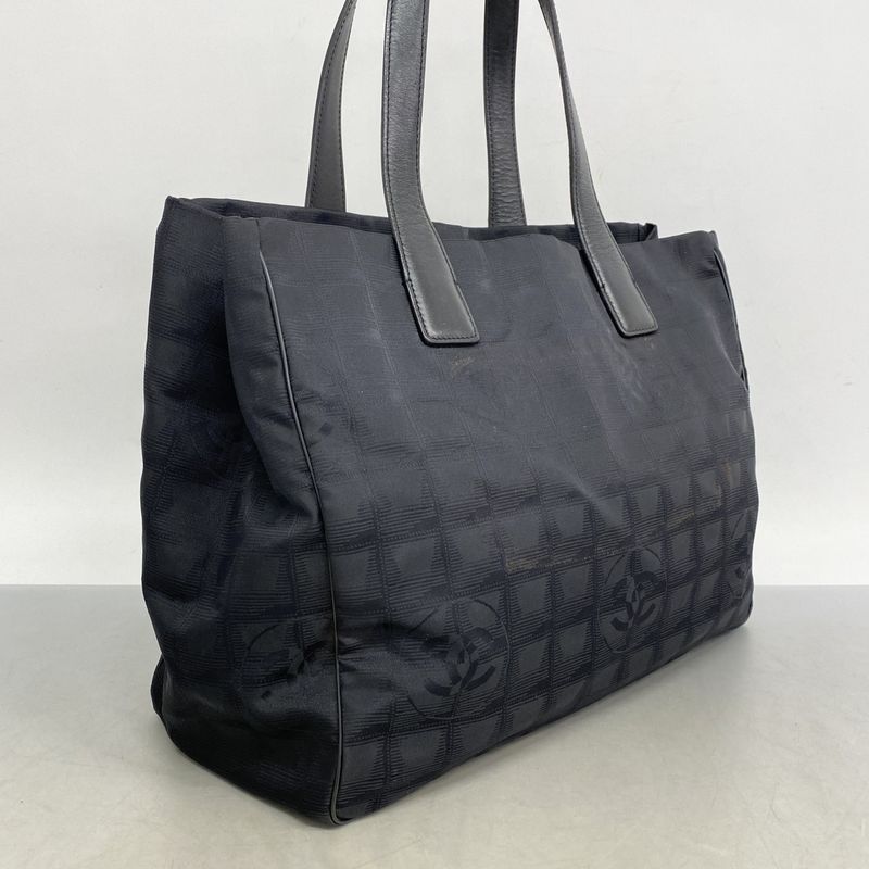 Chanel Tote New Travel Nylon Black Cles Deuce