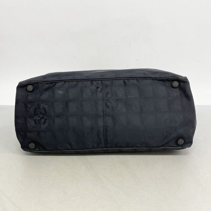 Chanel Tote New Travel Nylon Black Cles Deuce