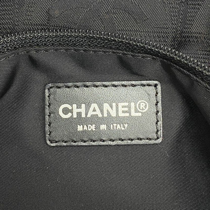 Chanel Tote New Travel Nylon Black Cles Deuce