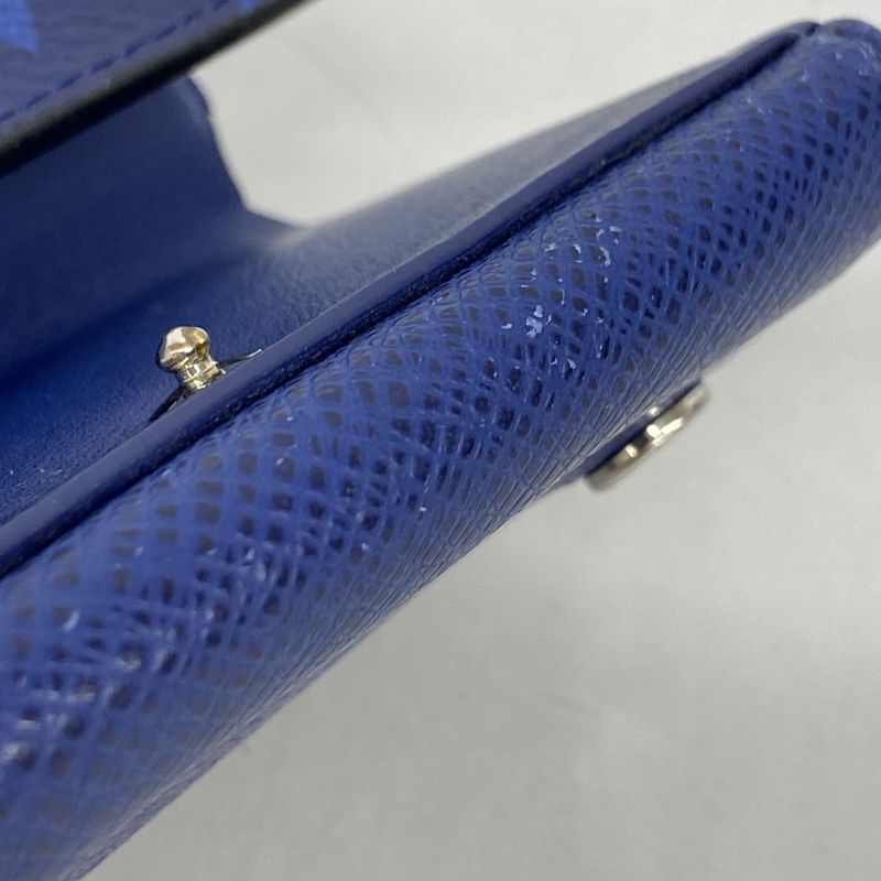 Louis Vuitton Taiga Llama Discovery Compact Wallet M67620 Cobalt Men's
