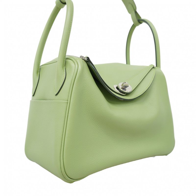 Hermes Handbag Lindy 26 Evercolor Vert Cricket Silver Hardware B Engraved 2way
