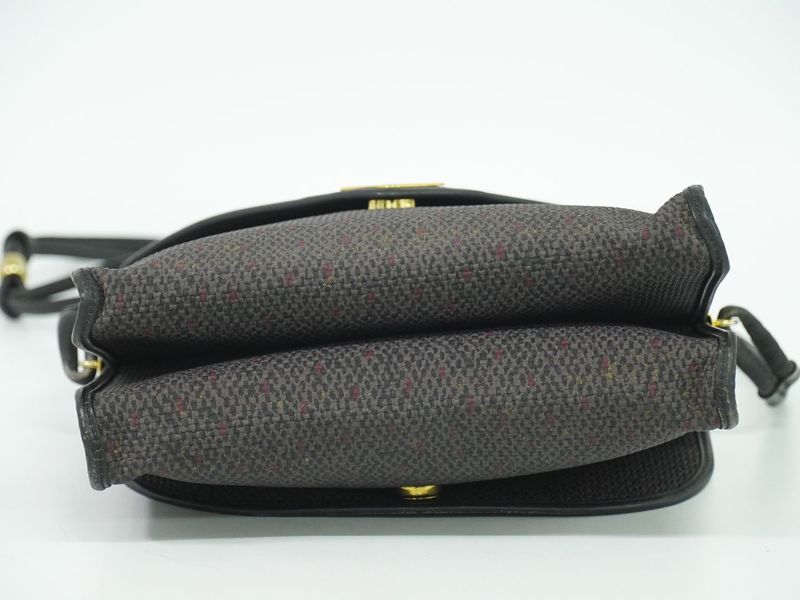 Authentic Yves Saint Laurent YVES Saint Laurent YSL PVC Shoulder Bag Pochette