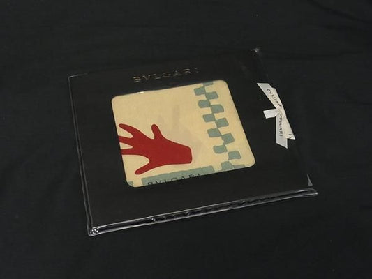 Unopened Bvlgari Scarf Women's Men's Beige And Multicolor Fr5533