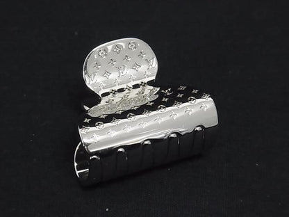 Boutique Louis Vuitton M68389 Axessoire Cheve Nanogram Hair Clip Hair