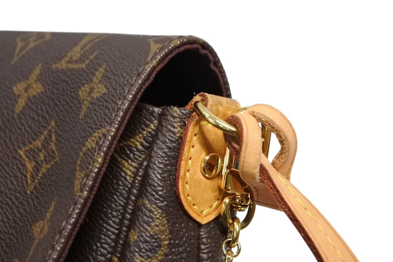 Louis Vuitton Monogram Favorite MM Shoulder Bag Brown Gold — view 6