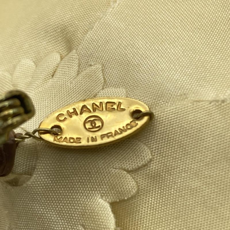Chanel Brooch Camellia Ivory And Gold