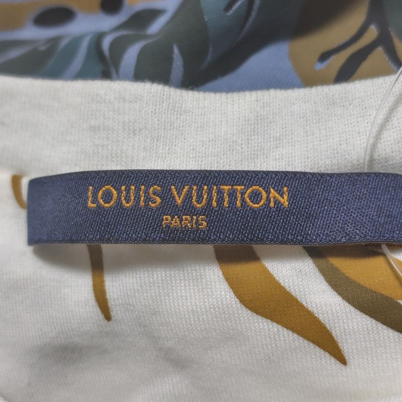 Louis Vuitton Short Sleeve T-shirt Size XS Men's - White X Blue Grey X Multi