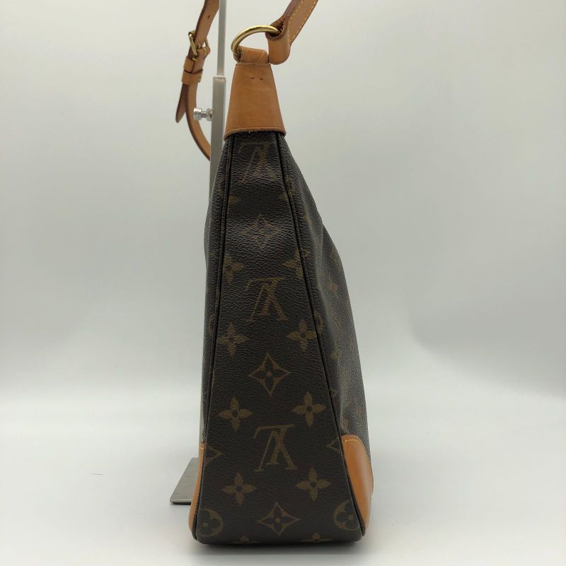 Louis Vuitton Boulogne 30 Shoulder Bag