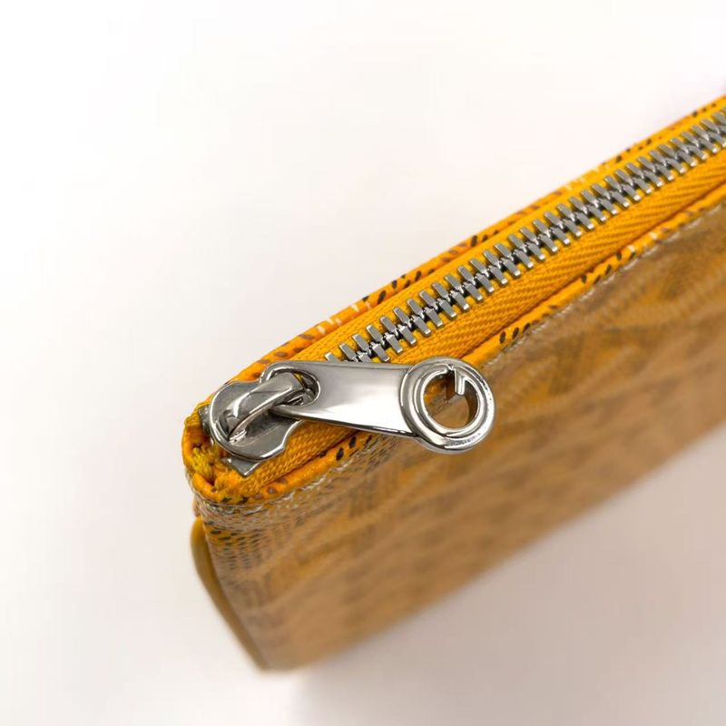 Goyard Senna Clutch Mm Leather Yellow X Multicolor Clutch Bag Silver