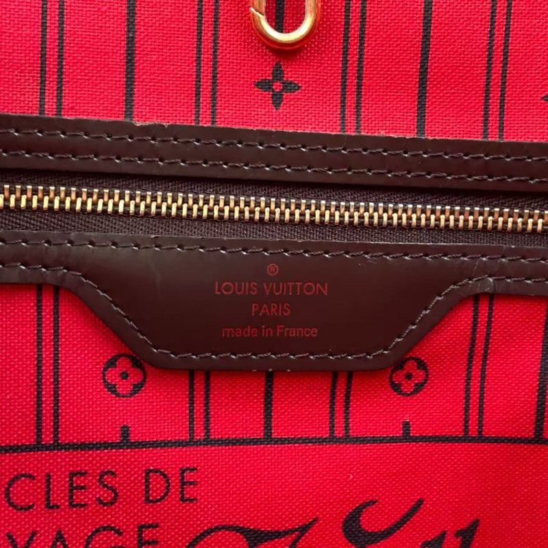 Louis Vuitton Neverfull MM Damier Ebene Damier Ebene Leather × PVC Brown × Red