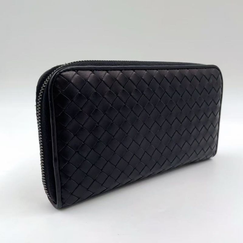 Bottega Veneta Intrecciato Round Zip Leather Black Long Wallet Black