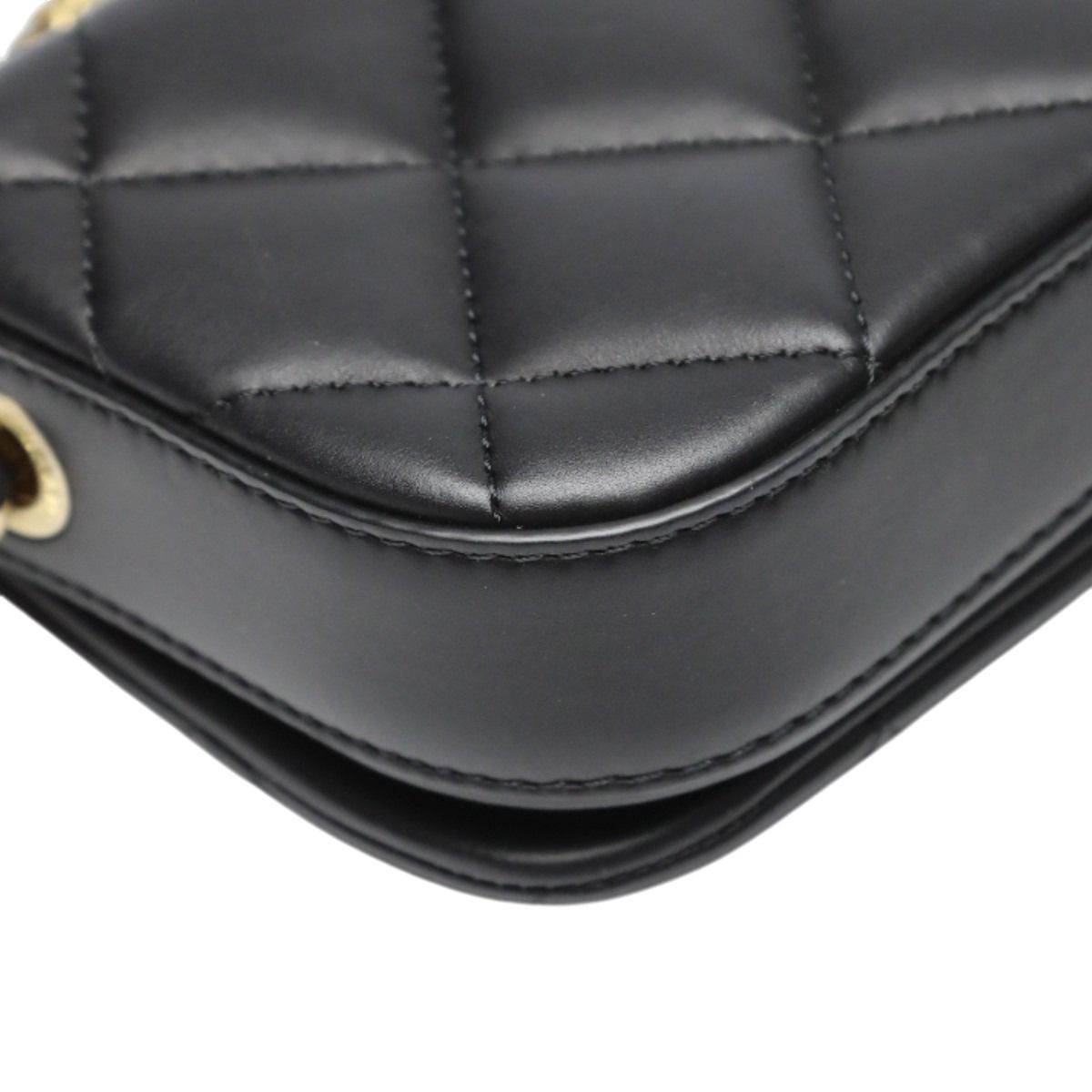 Chanel As2011 Lambskin Chain Shoulder Bag Quilted Black
