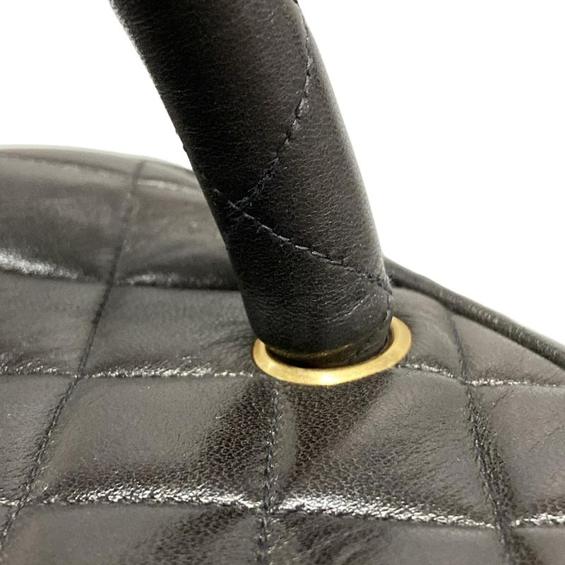 Chanel Vanity Bag Matelasse Black Gold Hardware Lambskin